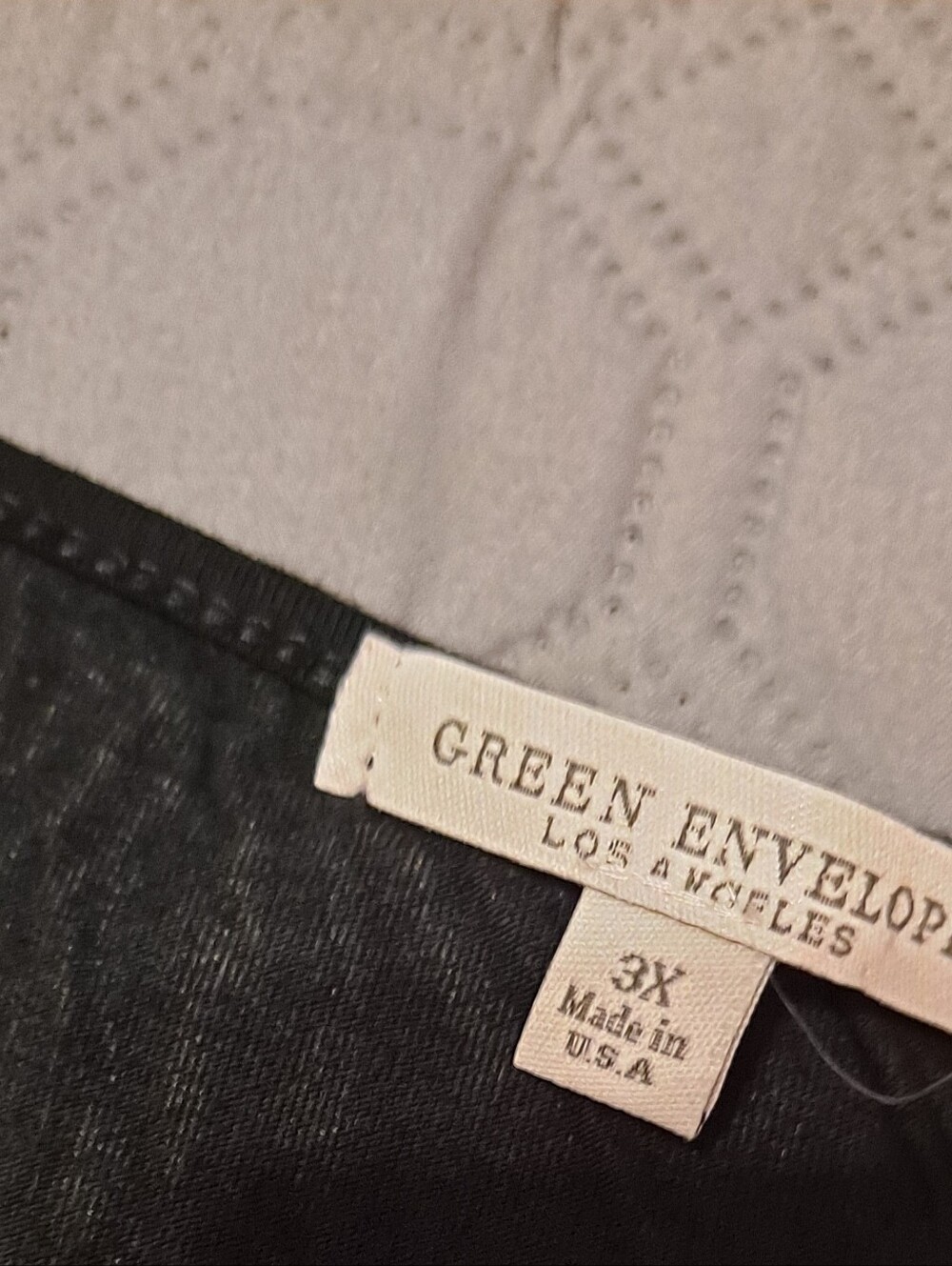 Green Envelope Black V-Neck Shirt - Lightweight Long Sleeve Tee 3X - Picture 4 of 6